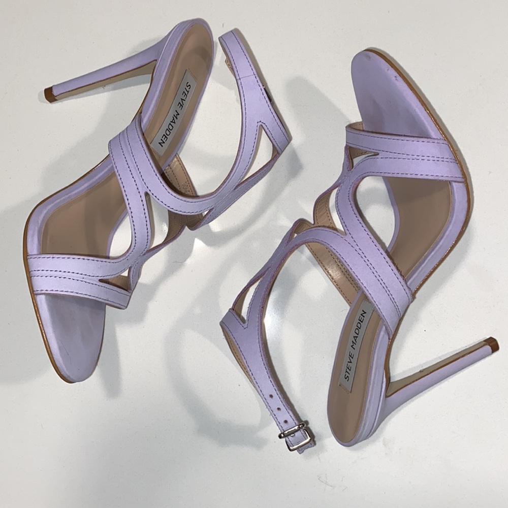 Steve Madden strappy lavender heels - size 6.5